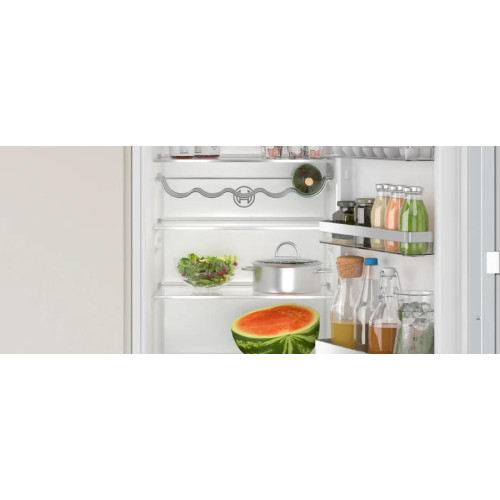 Встраиваемый однокамерный холодильник Bosch KIR31VFE0